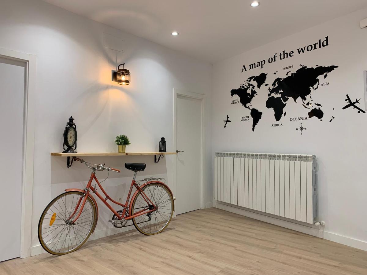 Apartamentos Santullano 1 Oviedo Bagian luar foto